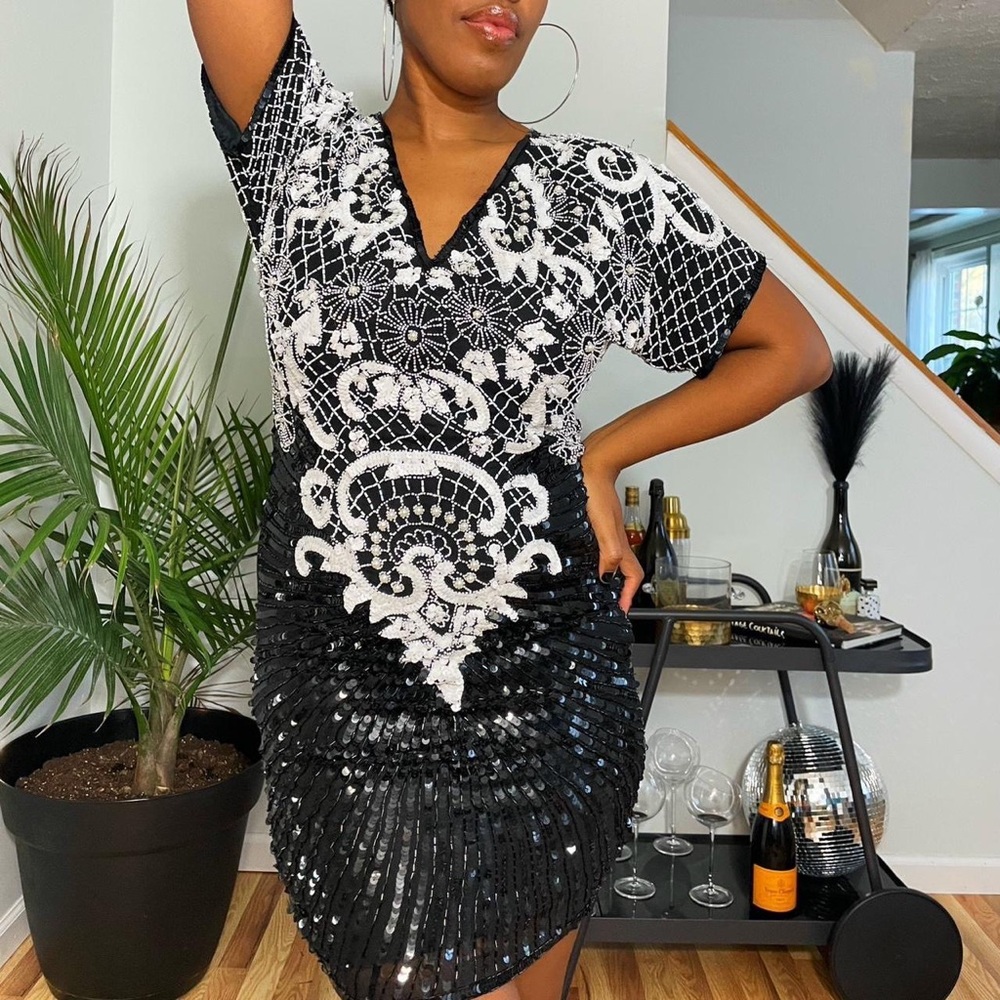 Vintage sequins black and white dress